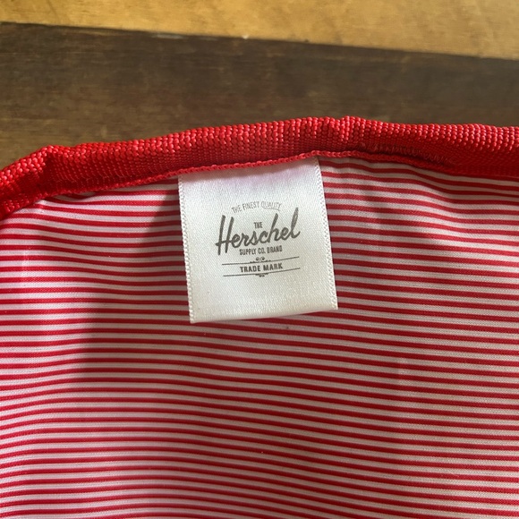 herschel | fifteen waist pack - raven crosshatch - Picture 7 of 10